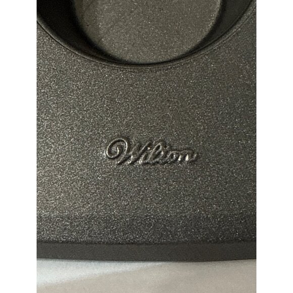 Wilton 12-Cup Non-Stick Standard Size Muffin Pan - Picture 3 of 7